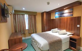 Hotel Oliver, 198 Cromwell Road Sw50Sn